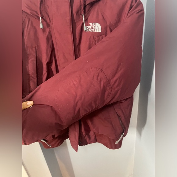 North face red bomber with faux fur women’s medium - Picture 2 of 4